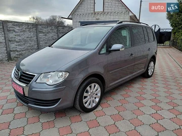Авто Volkswagen Touran 2007 № 8274285