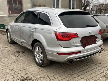 Авто Audi Q7 2013 № 8274329