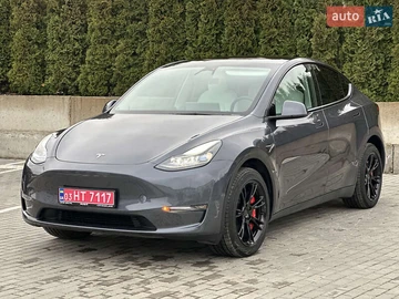 Авто Tesla Model Y 2023 № 8274572
