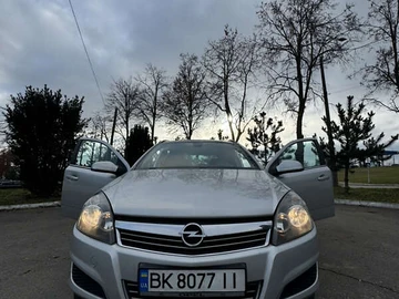 Авто Opel Astra 2010 № 8274749