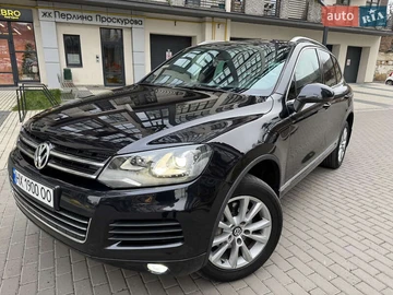 Авто Volkswagen Touareg 2010 № 8275068