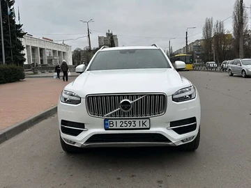 Авто Volvo Xc90 2018 № 8275211