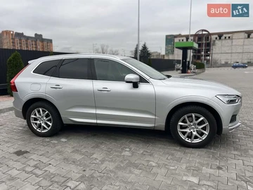 Авто Volvo Xc60 2019 № 8275225