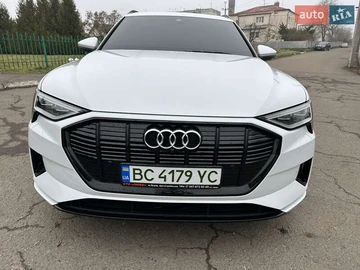 Авто Audi E-Tron 2019 № 8275231