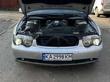 Авто BMW 7 Series 2002 № 8275519