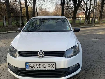 Авто Volkswagen Polo 2017 № 8275546