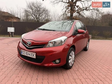 Авто Toyota Yaris 2011 № 8275655