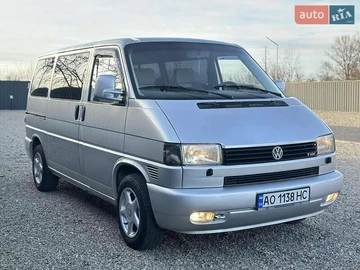 Авто Volkswagen Transporter 2000 № 8275673