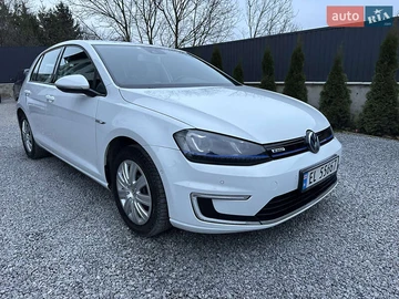 Авто Volkswagen E-Golf 2014 № 8275698