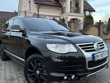 Авто Volkswagen Touareg 2008 № 8276032