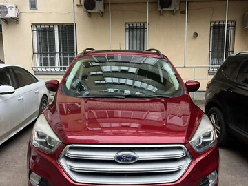 Авто Ford Escape 2018 № 8276051