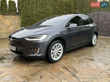 Авто Tesla Model X 2019 № 8276133