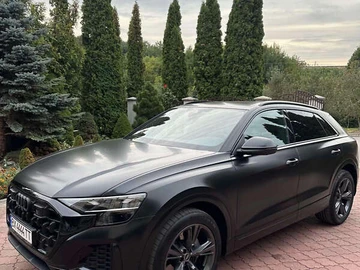 Авто Audi Q8 2024 № 8276240