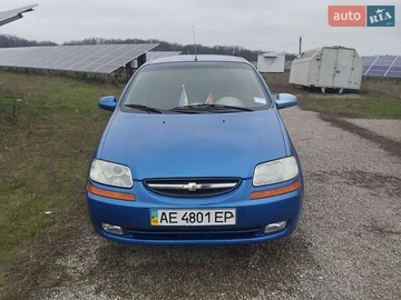 Авто Chevrolet Aveo 2004 № 8276248