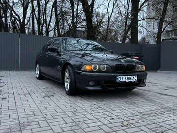 Авто BMW 5 Series 2002 № 8276340