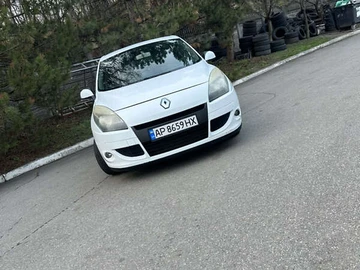 Авто Renault Scenic 2011 № 8276356