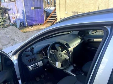 Авто Opel Astra 2008 № 8276383