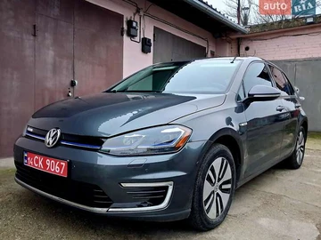 Авто Volkswagen E-Golf 2019 № 8276695