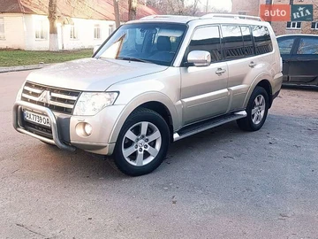 Авто Mitsubishi Pajero Wagon 2008 № 8276696