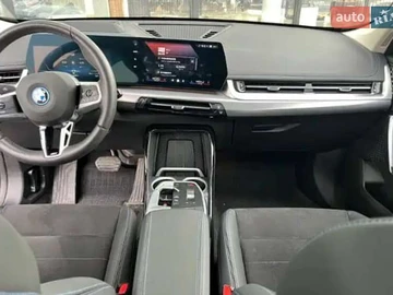 Авто BMW Ix1 2023 № 8276935
