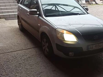 Авто KIA Rio 2008 № 8277018
