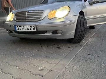 Авто Mercedes C-Class 2001 № 8277283
