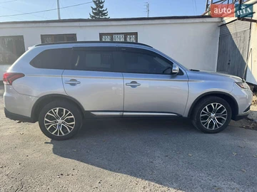 Авто Mitsubishi Outlander 2016 № 8277341