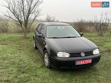 Авто Volkswagen Golf 2001 № 8277405