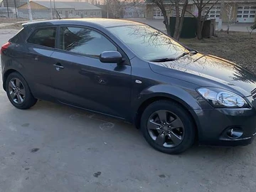 Авто KIA Ceed 2010 № 8277567