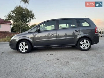 Авто Opel Zafira 2009 № 8277570