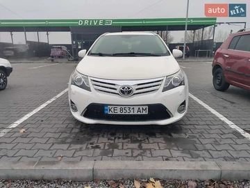 Авто Toyota Avensis 2012 № 8277584