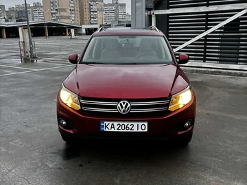 Авто Volkswagen Tiguan 2012 № 8277663