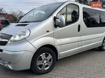 Авто Opel Vivaro 2012 № 8277681