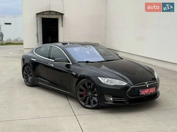 Авто Tesla Model S 2015 № 8277945