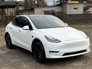 Авто Tesla Model Y 2022 № 8277972