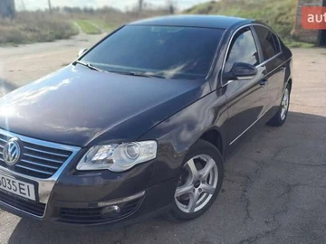 Авто Volkswagen Passat 2005 № 8278118