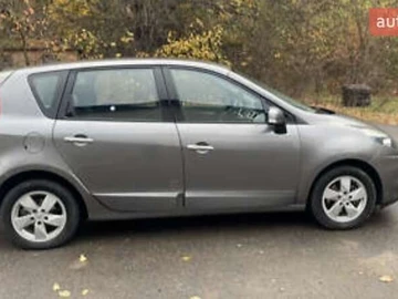 Авто Renault Scenic 2011 № 8278213