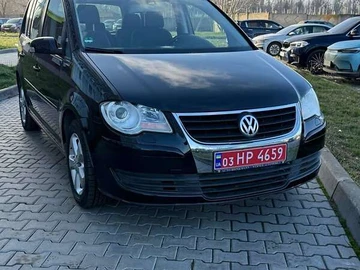 Авто Volkswagen Touran 2007 № 8278226