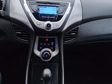 Авто Hyundai Elantra 2012 № 8278250