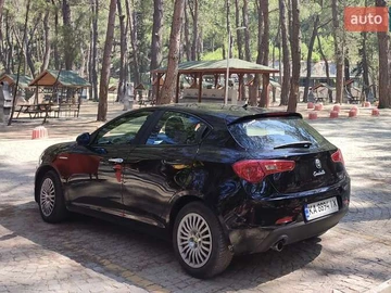 Авто Alfa Romeo Giulietta 2013 № 8278252