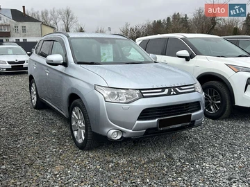 Авто Mitsubishi Outlander 2013 № 8278278