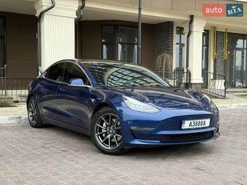 Авто Tesla Model 3 2020 № 8278379