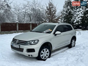Авто Volkswagen Touareg 2011 № 8278398