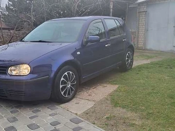 Авто Volkswagen Golf 2002 № 8278458