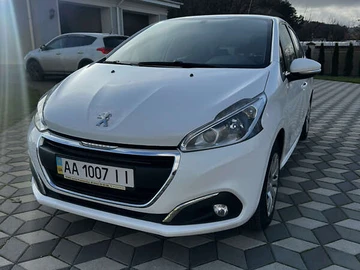 Авто Peugeot 208 2016 № 8278530