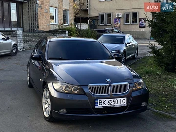 Авто BMW 3 Series 2004 № 8278556