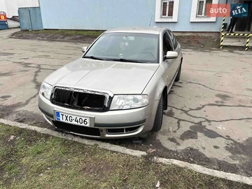 Авто Skoda Superb 2001 № 8279083