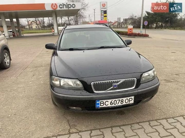 Авто Volvo V70 2002 № 8279160