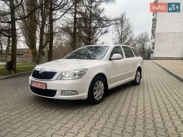 Авто Skoda Octavia 2012 № 8279459