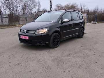 Авто Volkswagen Touran 2011 № 8279471